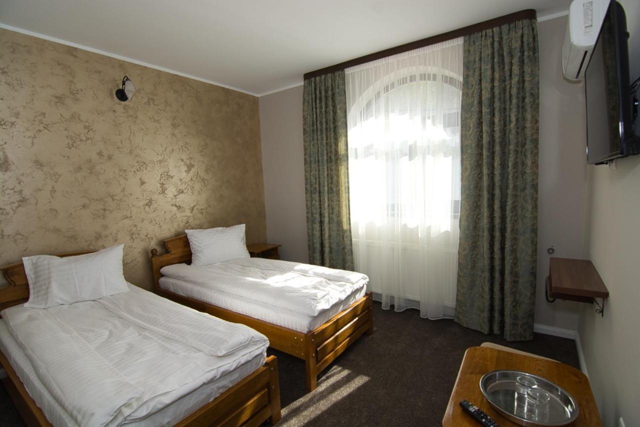 Motel Seaca Călimăneşti Bagian luar foto