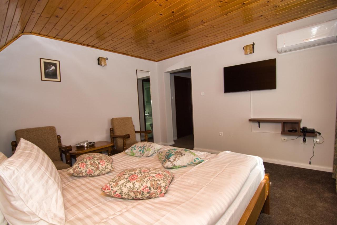 Motel Seaca Călimăneşti Bagian luar foto